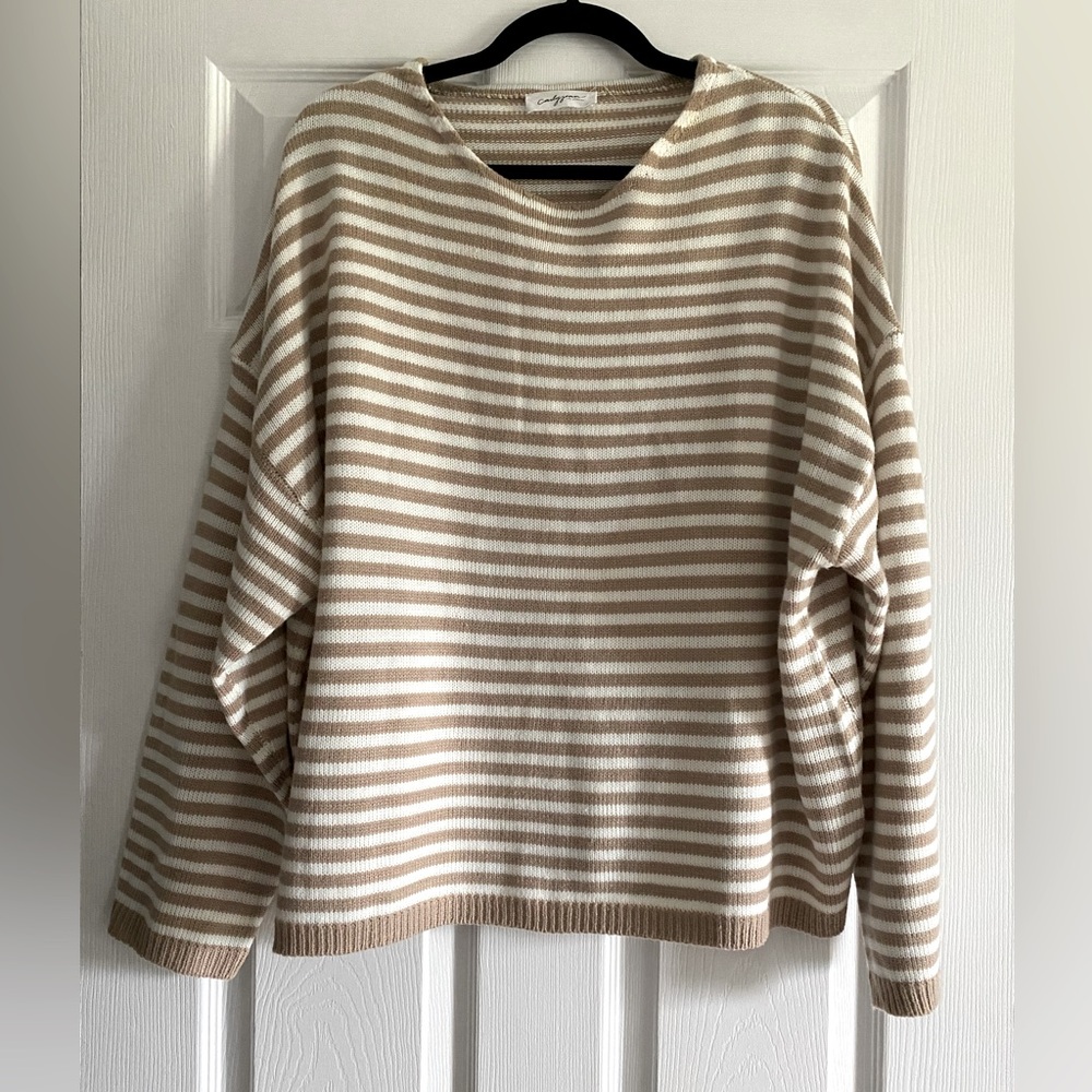 Carly Jean LA Wesley Sweater - Tan and Cream - One Size